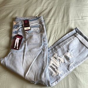 Super high rise girlfriend jean